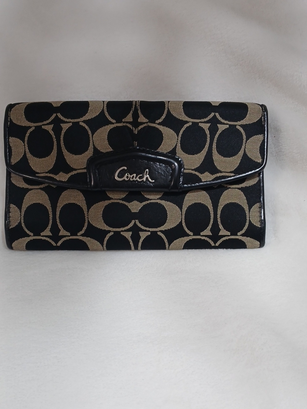 Coach Signature Canvas Continental Wallet in Black and Khaki